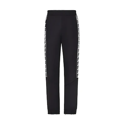 FENDI FW22 Black Knit Joggers with Logo Strap and Elastic Waist. FAB645AM0BF0GME