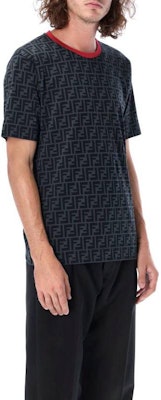 FENDI FW22 Black Logo Pattern Short-Sleeve T-Shirt with Contrast Collar FY0936A6ZUF0856 Purchase FENDI FW22 Black Logo Pattern Short-Sleeve T-Shirt with Contrast Collar FY0936A6ZUF0856