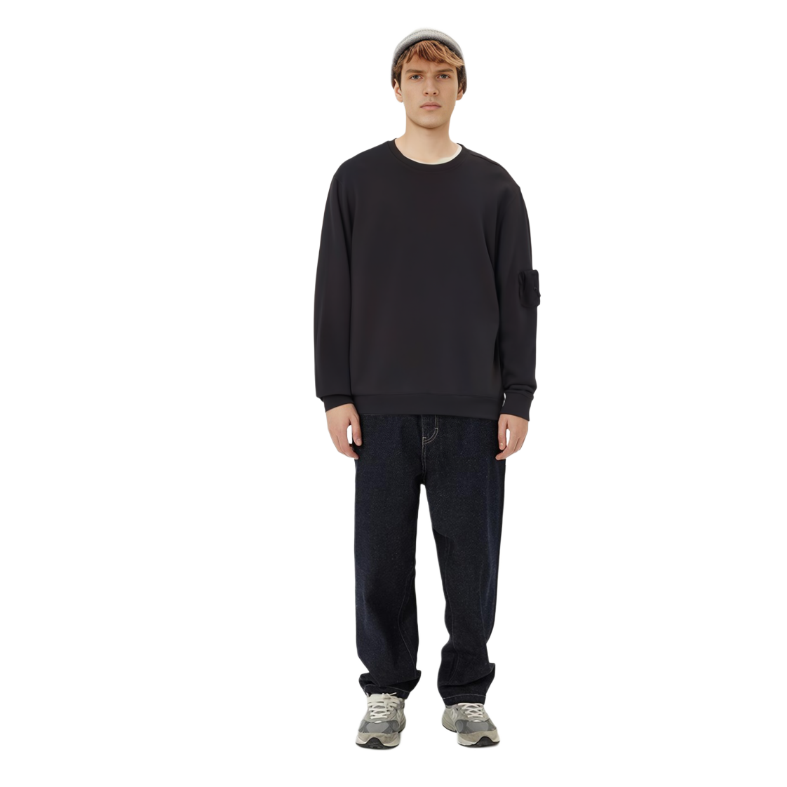 Shop FENDI FW22  Black Plain Crewneck Pullover Long-Sleeve Sweatshirt. FY1182AM7BF0QA1