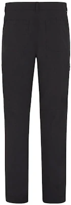 FENDI FW22 黑色純色直筒工裝長褲。 FB0824AM7TF0QA1 Lookbook FENDI FW22 黑色純色直筒工裝長褲。 FB0824AM7TF0QA1