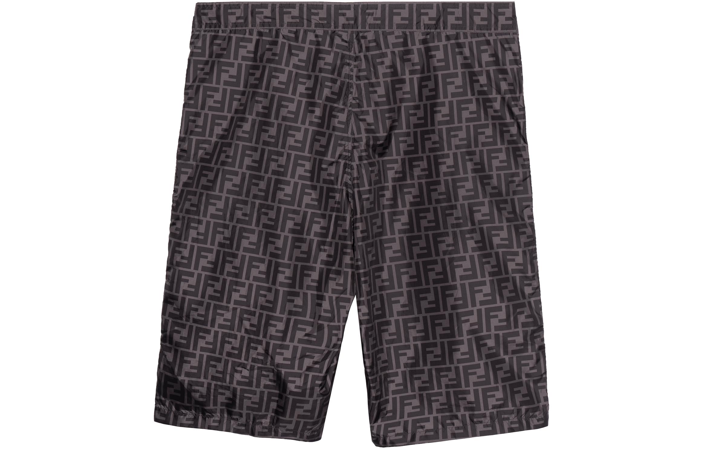 Lookbook FENDI FW22 黑色直筒短褲 全版Logo印花 FXB079AL4EF0DS7