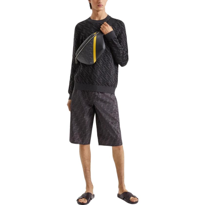 Purchase FENDI FW22 黑色直筒短褲 全版Logo印花 FXB079AL4EF0DS7