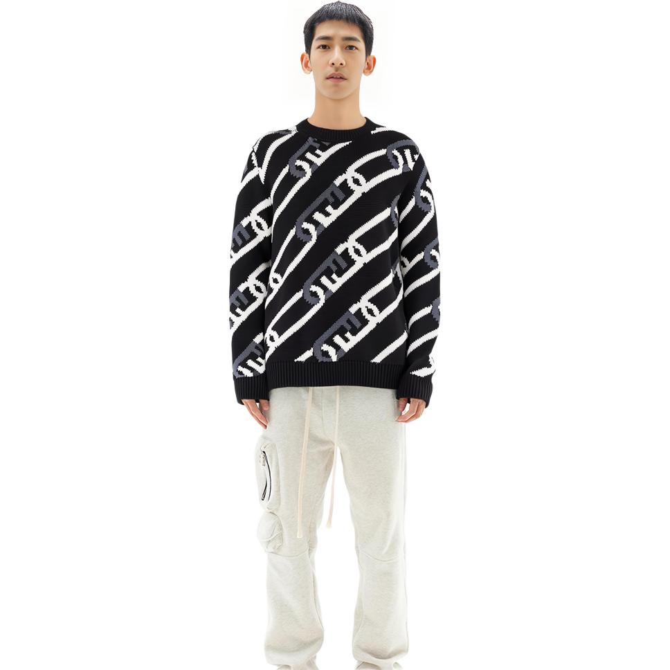 Purchase FENDI FW22 链条图案黑色圆领毛衣 FZX085AL3VF0QA1