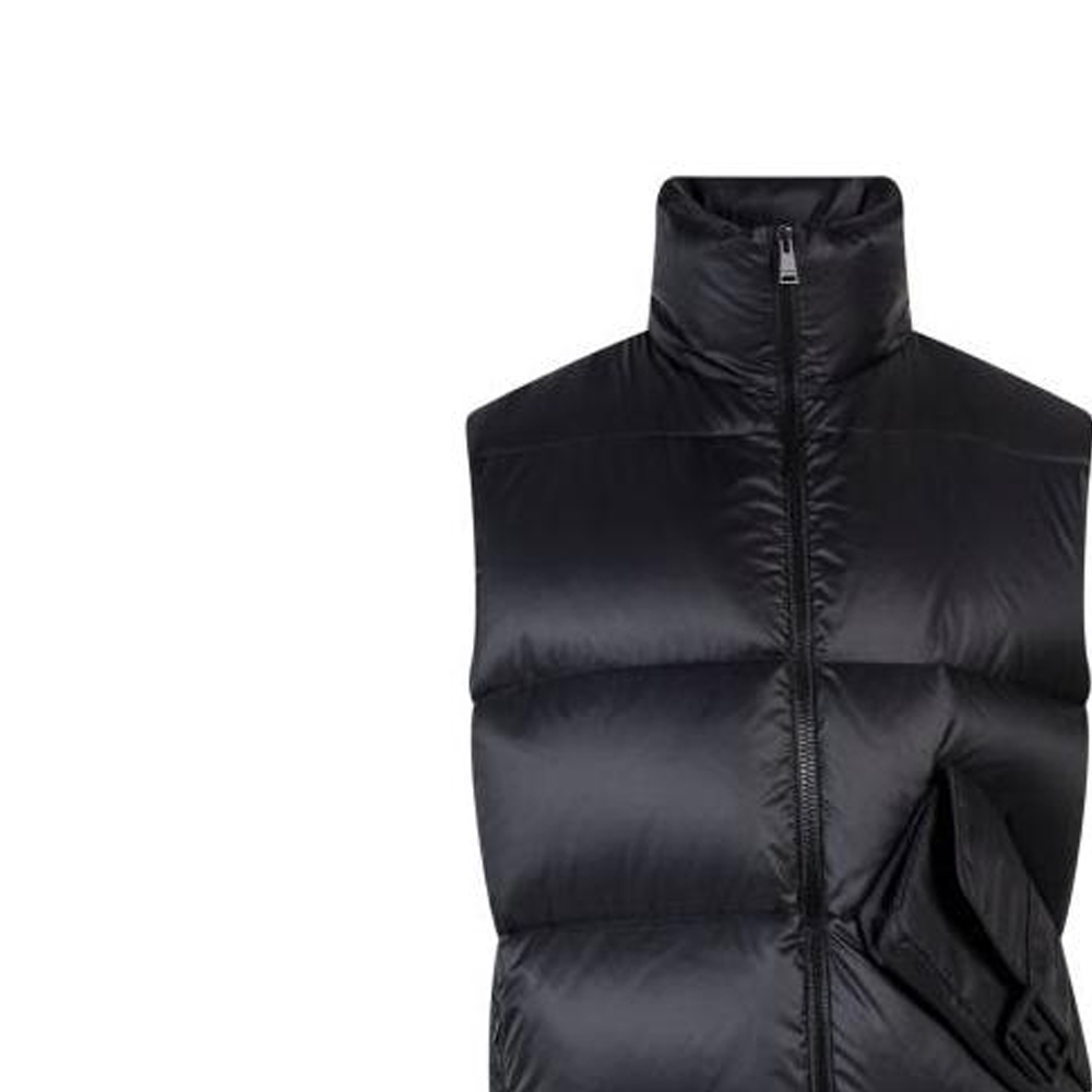 Sizing FENDI FW22 黑色压纹拉链立领羽绒背心。 FAA873AM0KF0GME