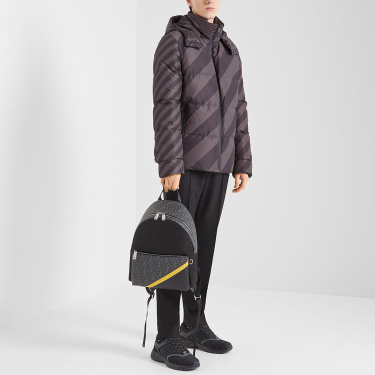 Purchase FENDI FW22 雙面穿Logo印花羽絨外套 棕色外套 FAA582A79O-F0DS7