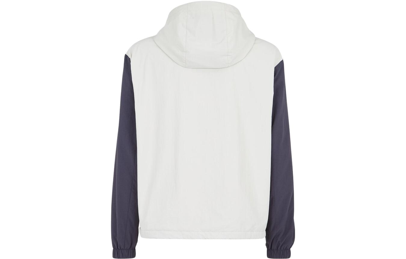 Lookbook FENDI FW23 白色可翻转字母拼色连帽夹克 FAA908APXIF-1N18