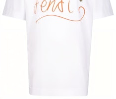 FENDI Baju-T Lengan Pendek Longgar Cetakan Graffiti Putih. FY0936AH13F0UF6 Sizing FENDI Baju-T Lengan Pendek Longgar Cetakan Graffiti Putih. FY0936AH13F0UF6