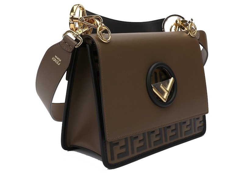 Lookbook 펜디 칸 아이 F 숄더백 브라운  
