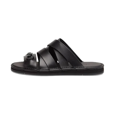 Fendi Leather Slide 'Black'