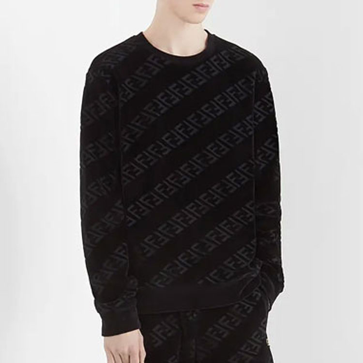 Purchase FENDI Logo Printed Crewneck Sweatshirt Hitam Kasual. FY0178AHCAF0QA1