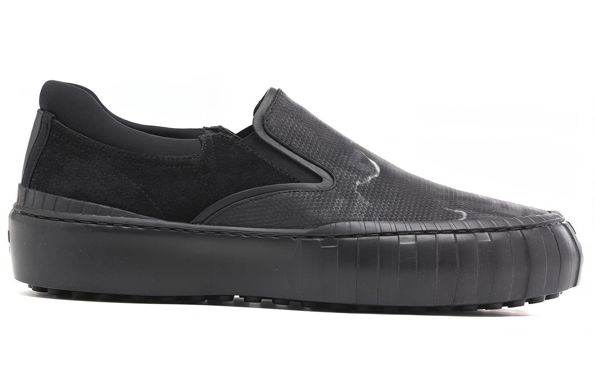 Order Fendi Low-Top Slip-On ''Schwarzes Leder'' 7E1518AHIEF08M4