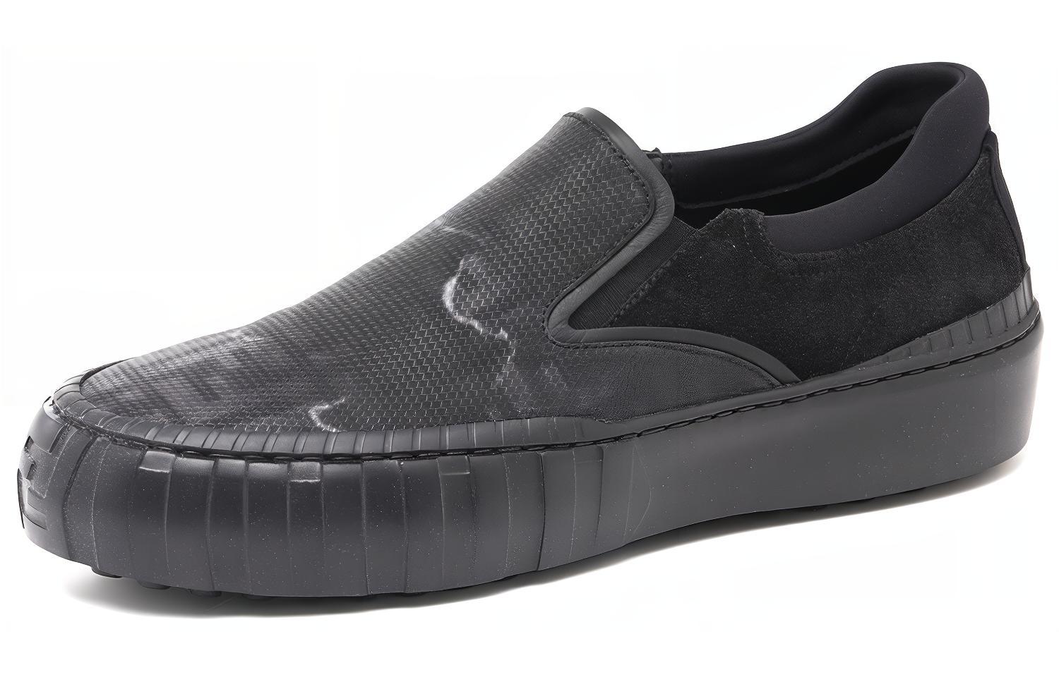 Lookbook Fendi Low-Top Slip-On ''Schwarzes Leder'' 7E1518AHIEF08M4