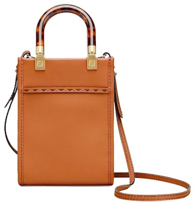 펜디 미니 선샤인 쇼퍼 다크 브라운
Order 펜디 미니 선샤인 쇼퍼 다크 브라운