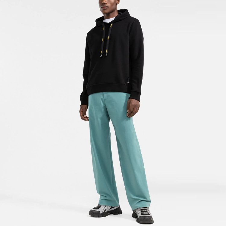 Lookbook 芬迪黑色系绳连帽卫衣 FY0212AHC3F0QA1