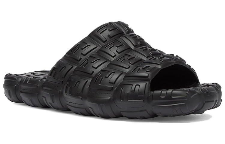 Lookbook 芬迪云朵宽带黑色时尚橡胶凉鞋 7X1573AMFGF0QA1