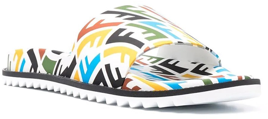 펜디 FF 버티고 멀티 러버 슬라이드 7X1433-AE84-F1CPB Lookbook 펜디 FF 버티고 멀티 러버 슬라이드 7X1433-AE84-F1CPB