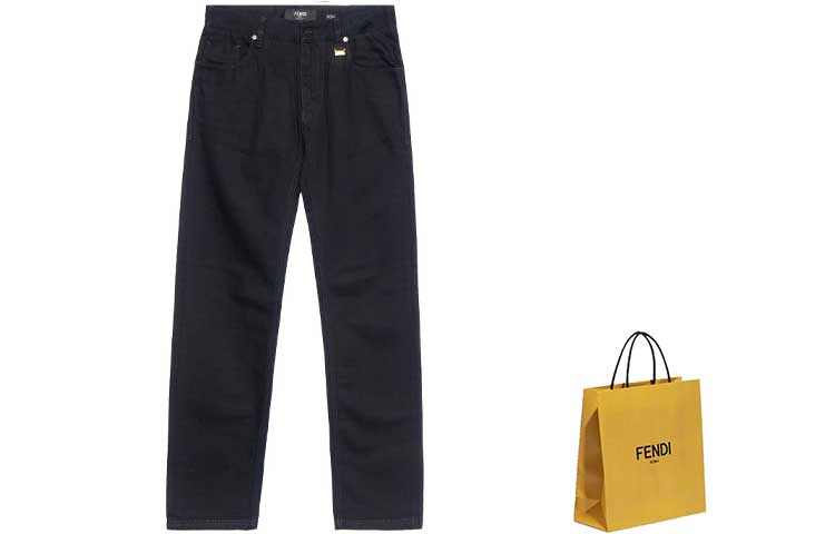 Shop FENDI Slim Fit Jeans Hitam dengan Perincian Zip Berstud FLP201AHBYF0QA1