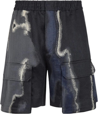 FENDI SS22 Celana Pendek Hitam Bermuda dengan Bordir Logo. FB0736AIA3F1AJR Buy FENDI SS22 Celana Pendek Hitam Bermuda dengan Bordir Logo. FB0736AIA3F1AJR