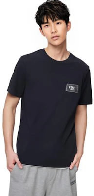 FENDI SS22 Black Logo Patch Crewneck T-Shirt. FY0936A9RLF0QA1 Sizing FENDI SS22 Black Logo Patch Crewneck T-Shirt. FY0936A9RLF0QA1