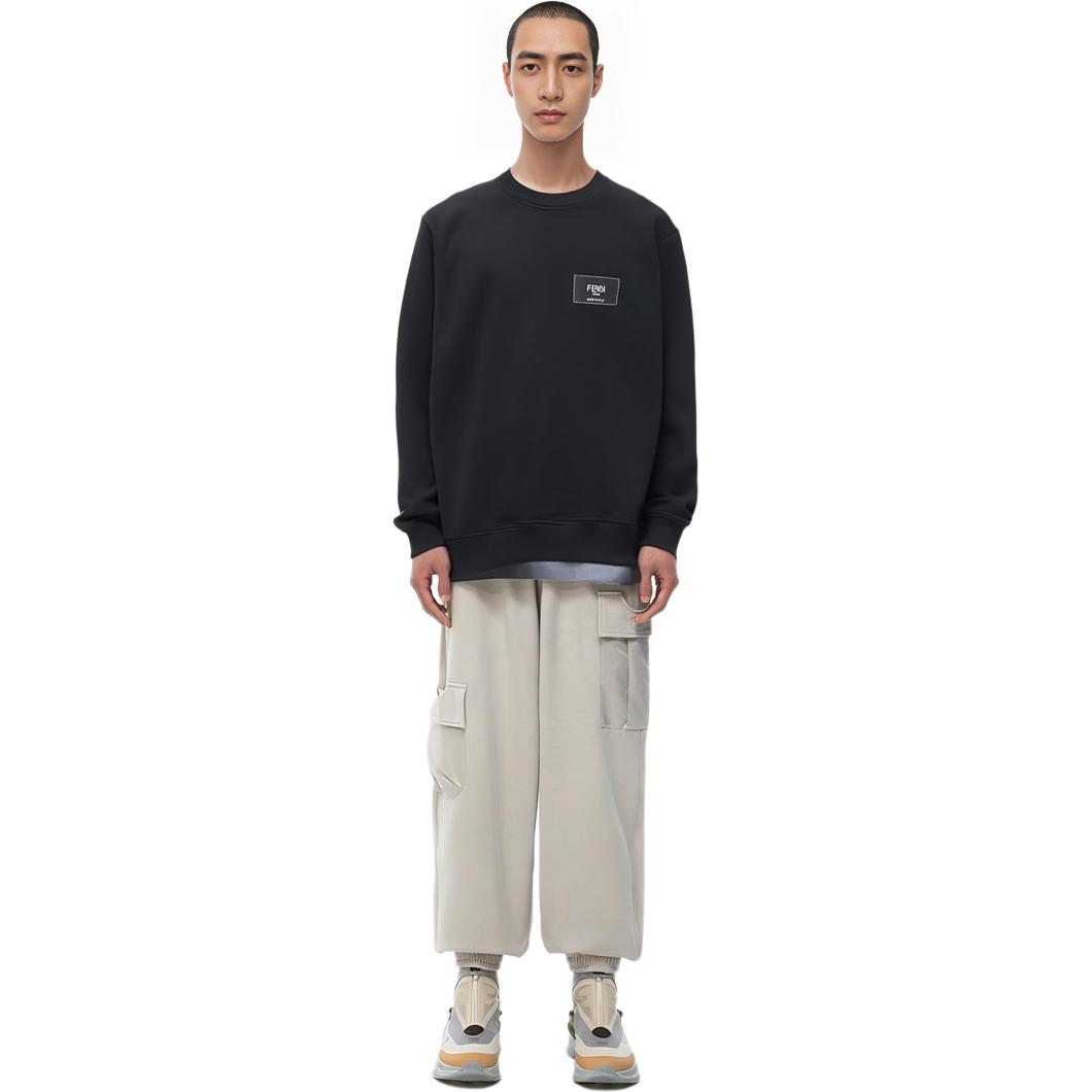 Shop FENDI SS22 黑色印花长袖圆领卫衣 FY1132A9ROF0QA1