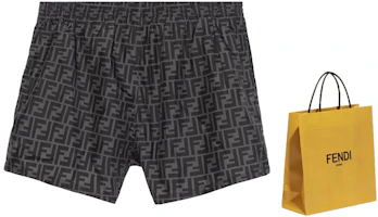 Shop FENDI SS22 黑色Logo印花寬鬆抽繩短褲 FXB077A79FF0P9B