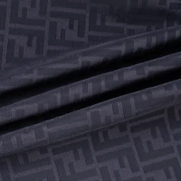 Shop FENDI SS22 Kemeja Hitam Lengan Panjang dengan Cetak Logo. FW1141A6WJF0QT6