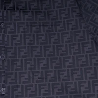 Sizing FENDI SS22 Kemeja Hitam Lengan Panjang dengan Cetak Logo. FW1141A6WJF0QT6