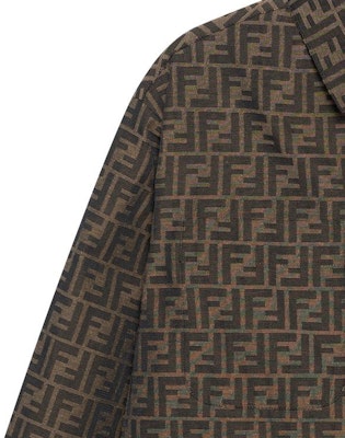 FENDI SS22 Brown Logo Print Single-Breasted Polo Collar Jacket for Men. FW1141A6WJF1440 Sizing FENDI SS22 Brown Logo Print Single-Breasted Polo Collar Jacket for Men. FW1141A6WJF1440