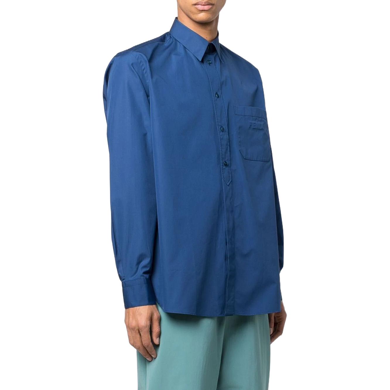 Shop FENDI 男士蓝色长袖压纹logo衬衫 SS22系列 FS1018AITBF0H5A