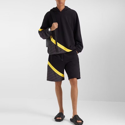 FENDI SS23 Black Colorblock Elastic Waist Drawstring Casual Shorts. FAB656AN67F1KRX Purchase FENDI SS23 Black Colorblock Elastic Waist Drawstring Casual Shorts. FAB656AN67F1KRX