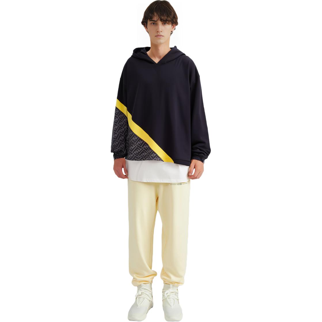 Purchase FENDI SS23 黑色連帽長袖運動衫。 FAF681AN67F1KRX