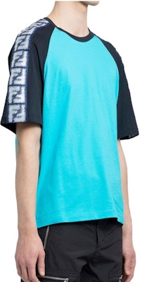 FENDI SS23 Blue Patchwork Crew Neck Short Sleeve T-Shirt. FAF679AN5YF1KRV Sizing FENDI SS23 Blue Patchwork Crew Neck Short Sleeve T-Shirt. FAF679AN5YF1KRV