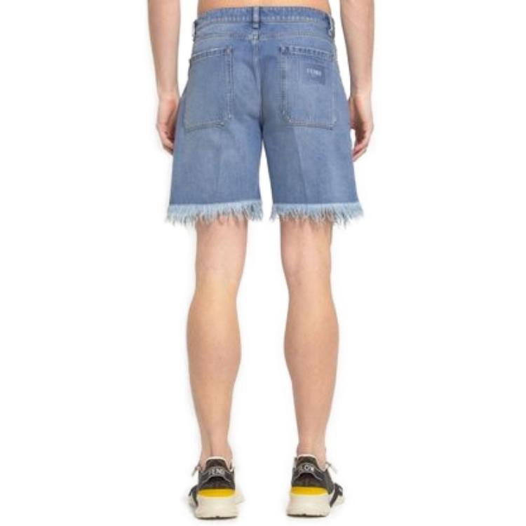 Shop FENDI SS23 拉链纽扣款流苏牛仔短裤. FLP307AN4WF0QG