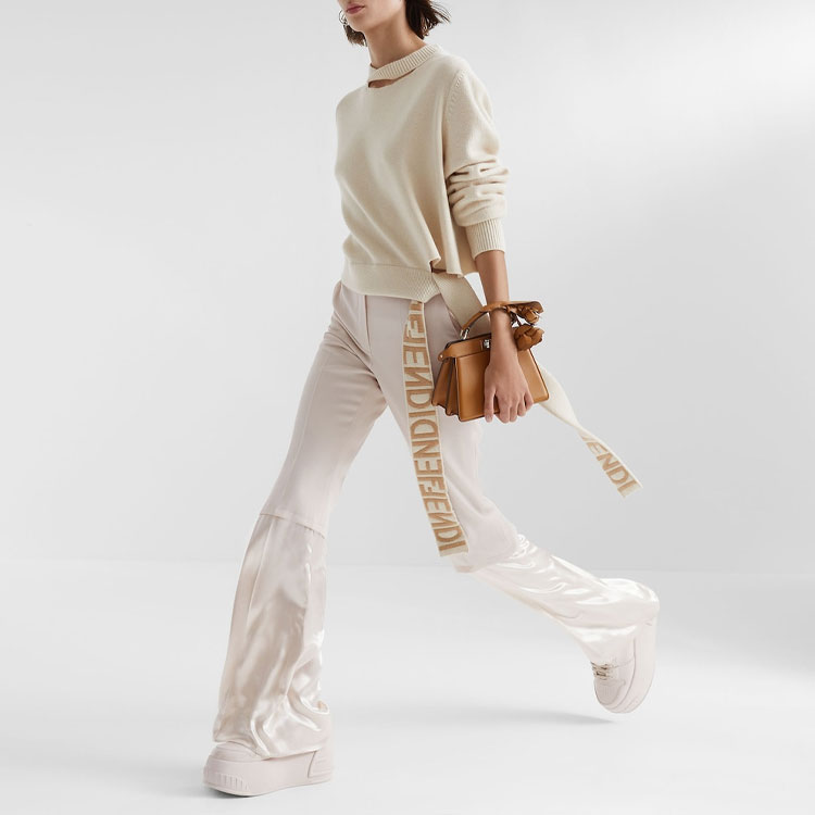 Shop FENDI SS23 高腰喇叭裤 米色 FR6455ANQ4F084J