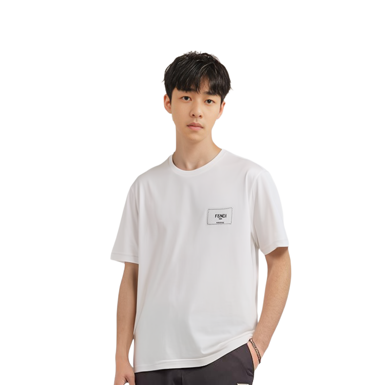 Purchase 펜디 SS23 남성용 화이트 반팔 자수 로고 패치 티셔츠. FY0894A9RLF0WA0