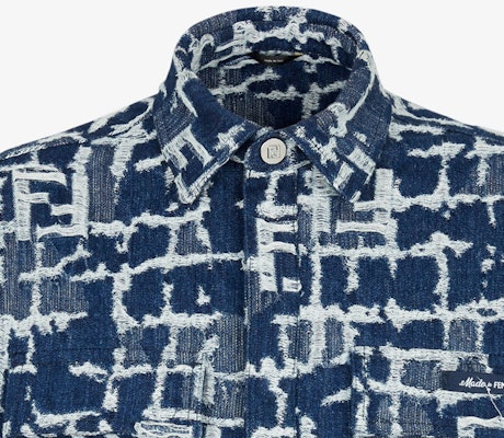 FENDI Jaket Denim Biru SS24 dengan Logo, Kancing Depan, Fit Santai. FW1292AR9NF0UV2 Details for FENDI Jaket Denim Biru SS24 dengan Logo, Kancing Depan, Fit Santai. FW1292AR9NF0UV2