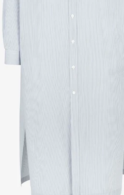 FENDI Kemeja Long-Sleeve Striped SS24 Loose Fit Warna Biru Muda FS1246AR5VF0HH3 Sizing FENDI Kemeja Long-Sleeve Striped SS24 Loose Fit Warna Biru Muda FS1246AR5VF0HH3