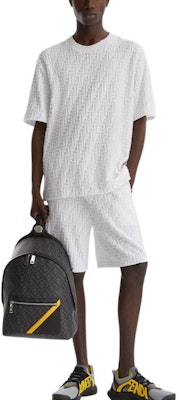 펜디 SS24 화이트 로고 엘라스틱 캐주얼 쇼츠. FB0689ARYPF0QA0 Shop 펜디 SS24 화이트 로고 엘라스틱 캐주얼 쇼츠. FB0689ARYPF0QA0