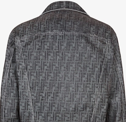 FENDI SS24 Jaket Denim Logo Print Abu Lengan Panjang Gaya Berkerah. FW0428APSWF1LUY Sizing FENDI SS24 Jaket Denim Logo Print Abu Lengan Panjang Gaya Berkerah. FW0428APSWF1LUY
