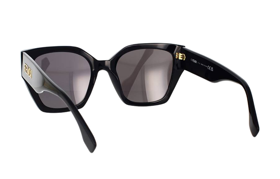 Details for Kacamata FENDI Stylish Avant-Garde Frame Kupu-Kupu Unisex. FE40070I01a