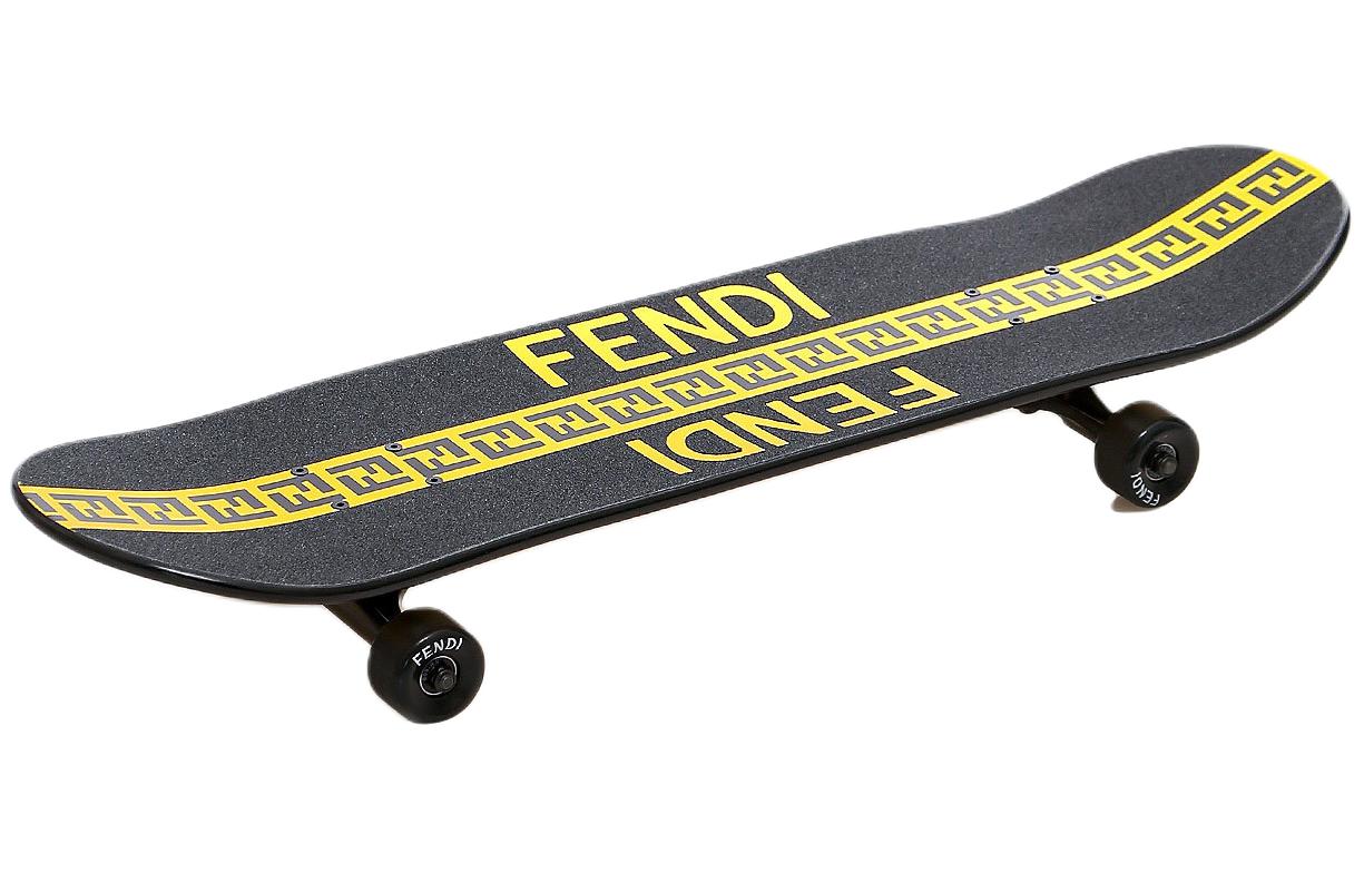 FENDI Versace Logo Print Freestyle Wooden Skateboard for Men 7AS109AJI4F0QU2 圖 2