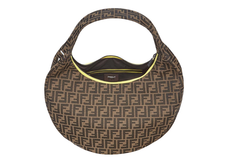 Lookbook Bolso Hobo Marrón Fendi x FRGMT FF Fabric