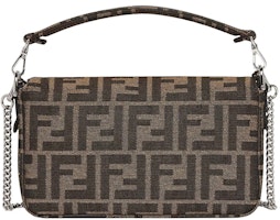 フェンディ×フラグメント×ポケモン FF バゲットミニ (マルチカラー)
Order フェンディ×フラグメント×ポケモン FF バゲットミニ (マルチカラー)