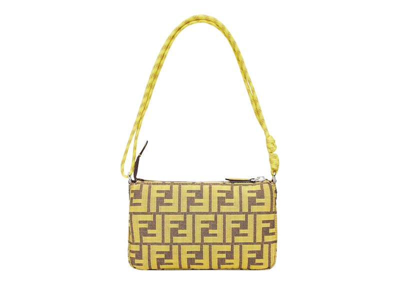 Order Bolso Fendi x FRGMT x Pokémon FF Fabric Baguette Amarillo Pouch.