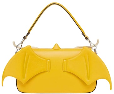 Fendi x FRGMT x 寶可夢黃色小羊皮法棍包。 Order Fendi x FRGMT x 寶可夢黃色小羊皮法棍包。