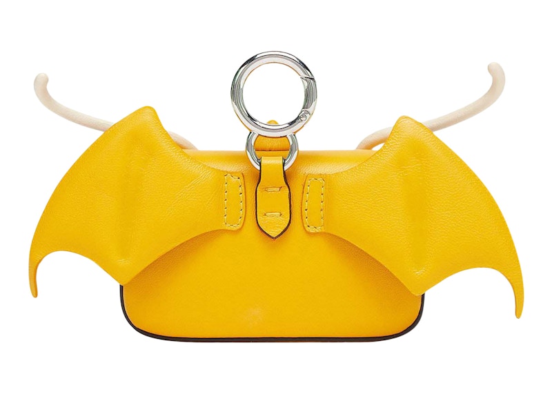 Order Fendi x FRGMT x 寶可夢 黃色Nappa皮革迷你法棍包吊飾