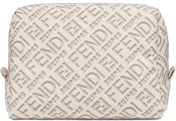 Fendi x SKIMS 中型康涅狄格化妝包 Buy Fendi x SKIMS 中型康涅狄格化妝包