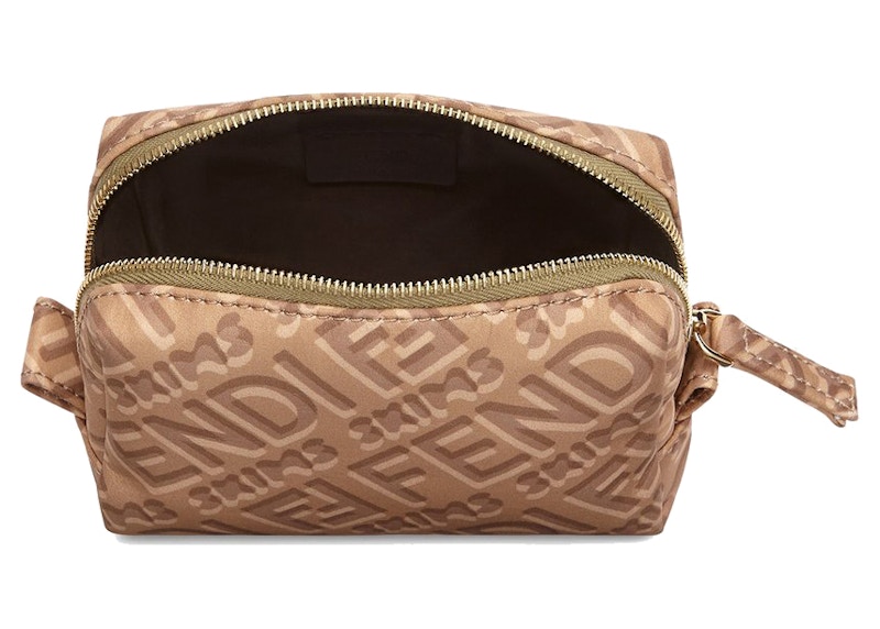 Lookbook Fendi x SKIMS 美妝小包 加州迷你款