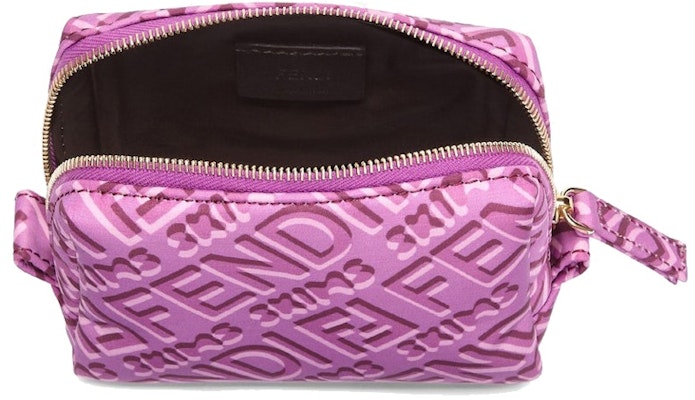 Fendi x SKIMS 美妝迷你手拿包 Colorado Lookbook Fendi x SKIMS 美妝迷你手拿包 Colorado