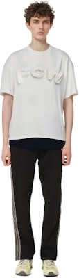 馮晨汪 FW21 3D字母寬鬆款中性白色T恤 FF12TSH711 Sizing 馮晨汪 FW21 3D字母寬鬆款中性白色T恤 FF12TSH711